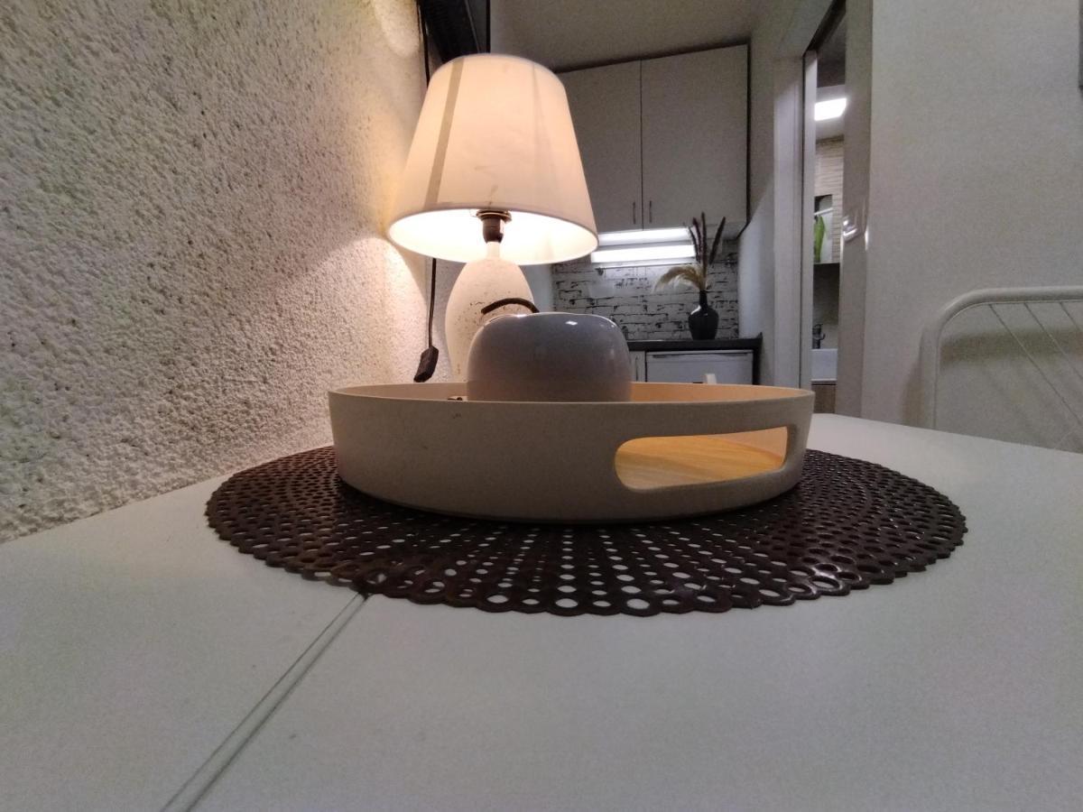 Tiny Studio In City Center Stone House スプリト エクステリア 写真