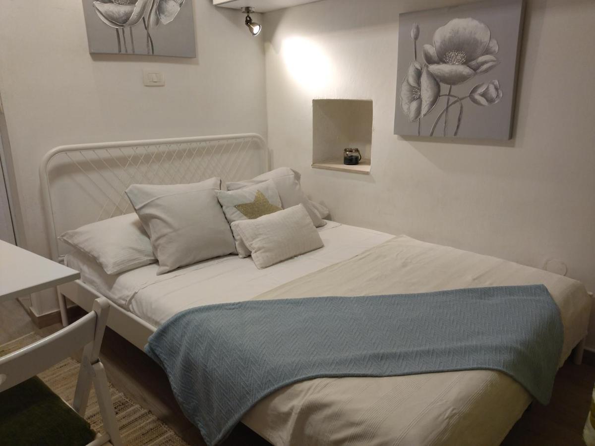 Tiny Studio In City Center Stone House スプリト エクステリア 写真